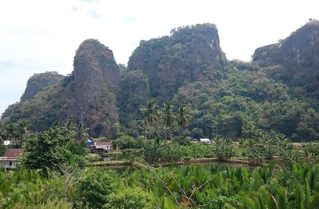 Rammang-Rammang, Lembah Karst yang Menjaga Memori Maros